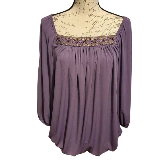 Bisou Bisou Ladies Size Medium Purple Square Neck Bronze Disk Maternity Top - Picture 1 of 5